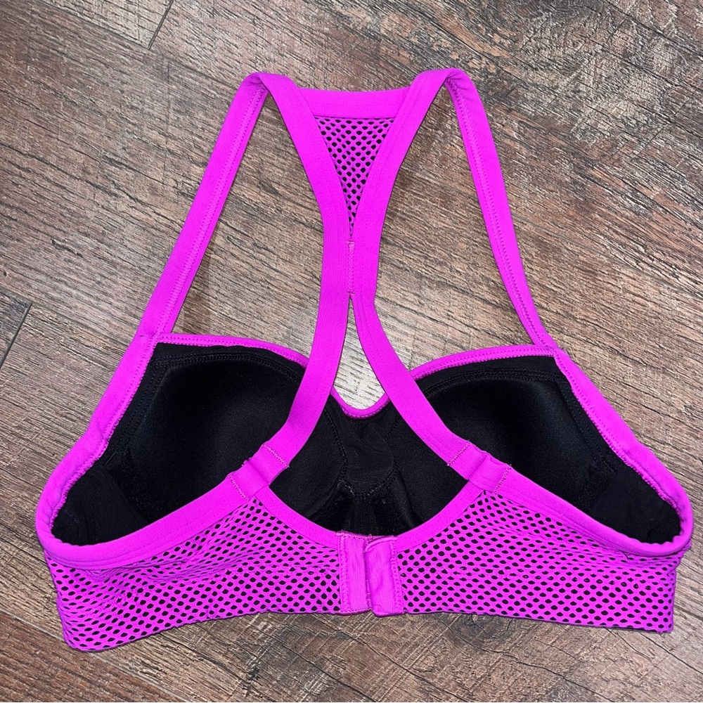 Victoria’s Secret VS Sport VSX Sports Bra - Picture 4 of 5